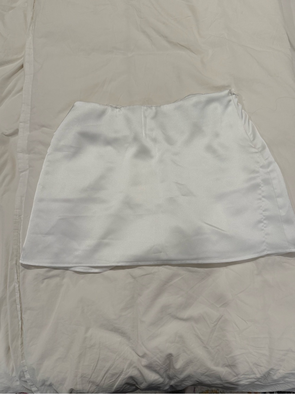 Show Me Your Mumu White Satin Mini Skort Size M NWT